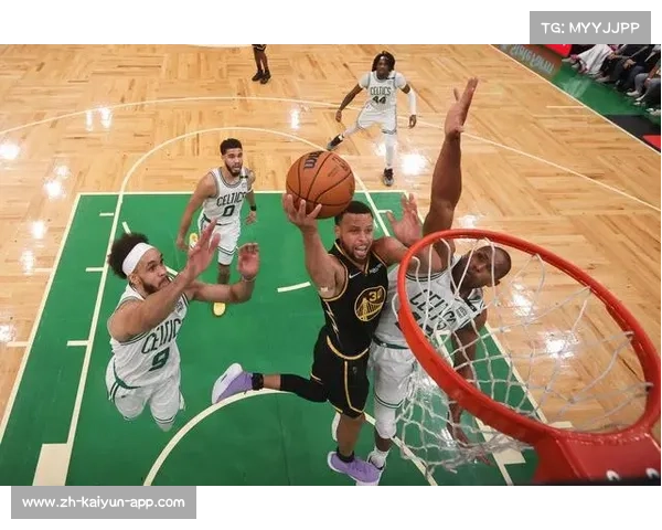 NBA总决赛全解析：顶尖球队争夺总冠军的决胜时刻与精彩瞬间